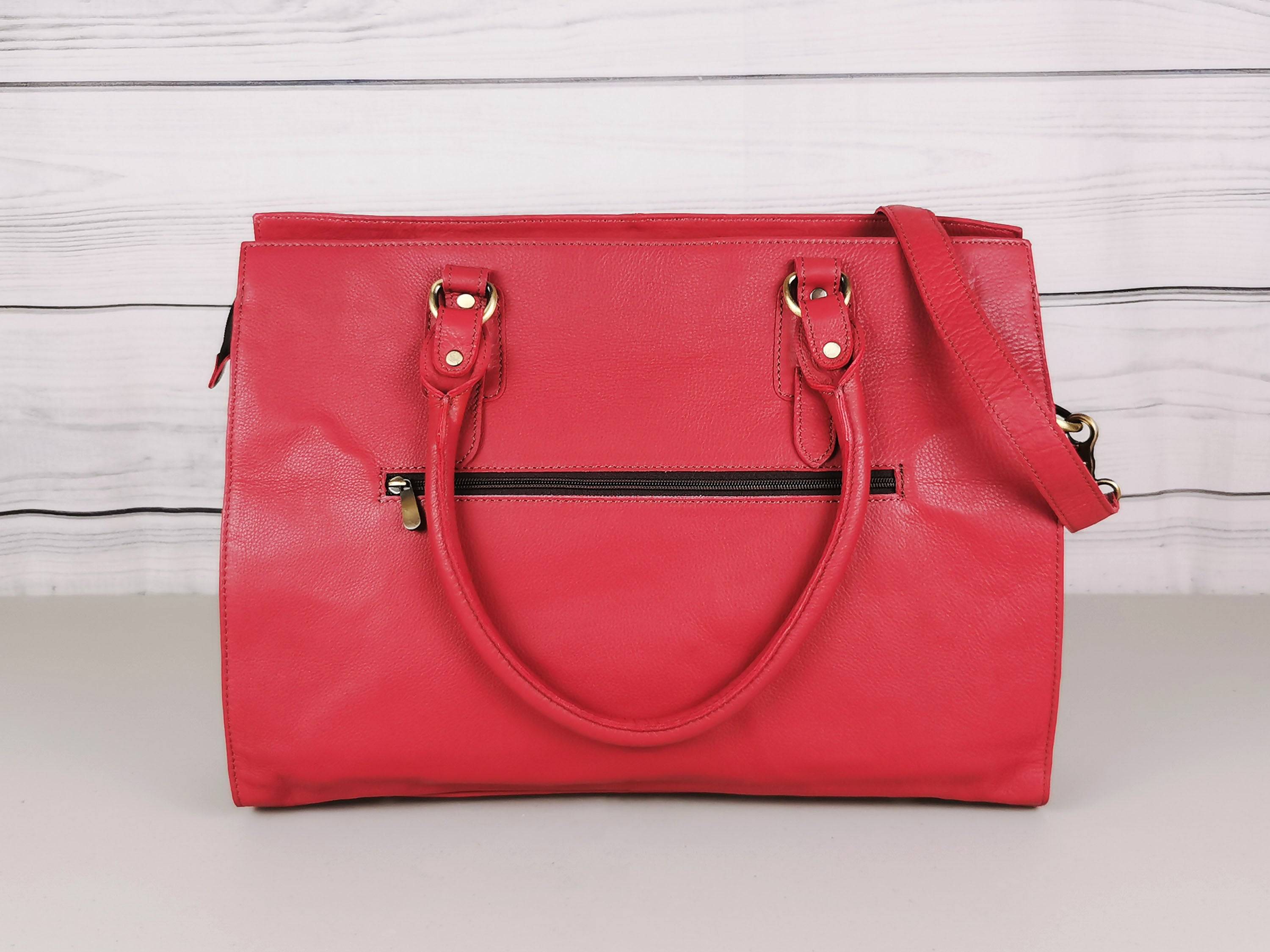 The Signature 17" Bag, Ruby