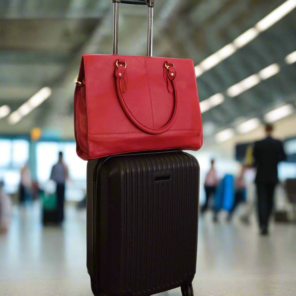 The Signature 17" Bag, Ruby